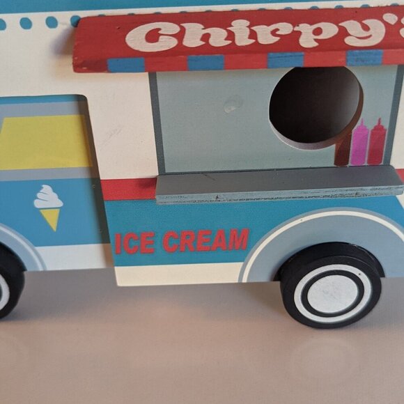 NWT Chirpy's Ice Cream Food Truck Bird House Michael's Ashland Summer Garden RWB - Picture 5 of 12
